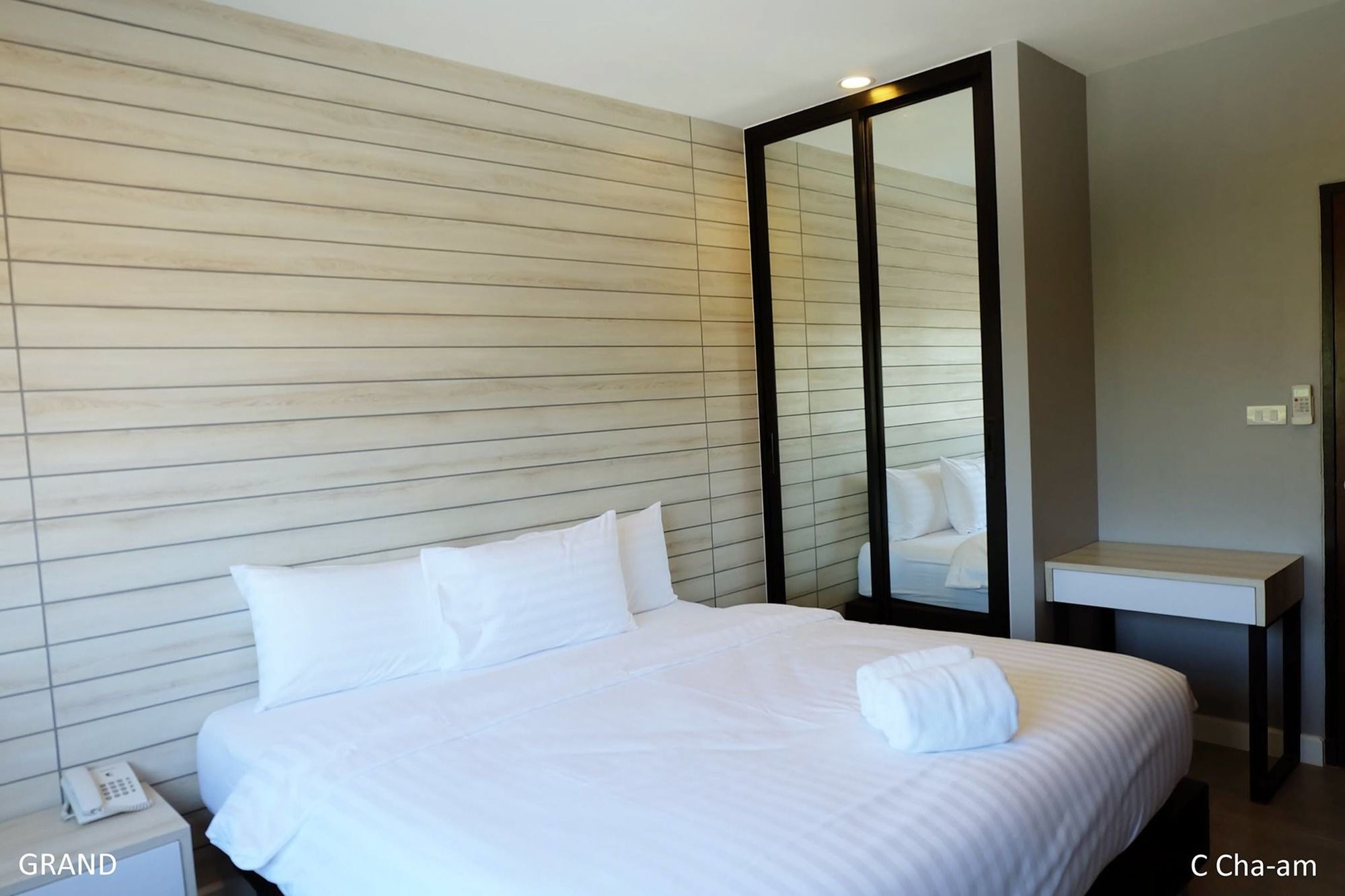 C Cha-Am Hotel Ngoại thất bức ảnh