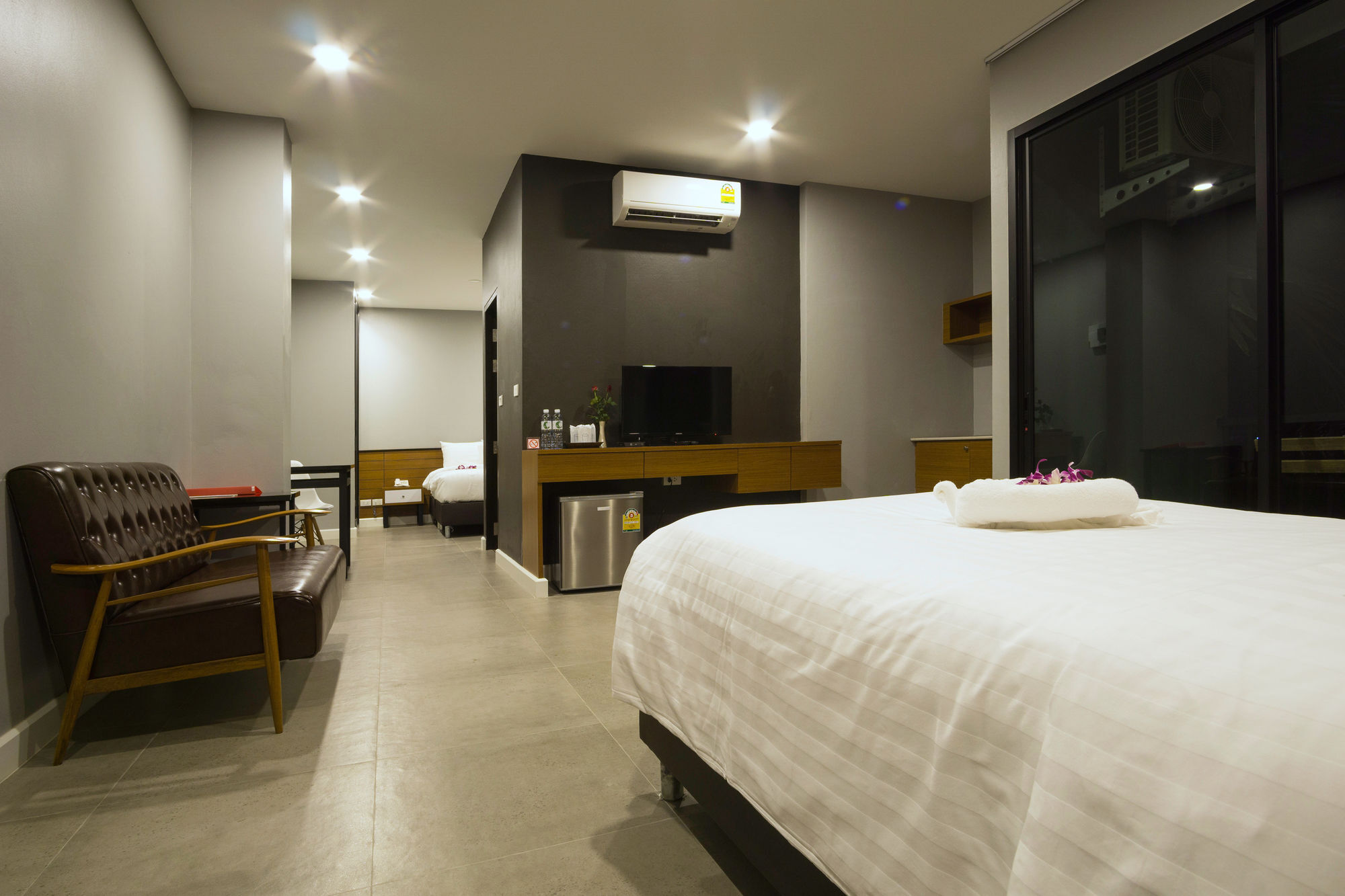 C Cha-Am Hotel Ngoại thất bức ảnh