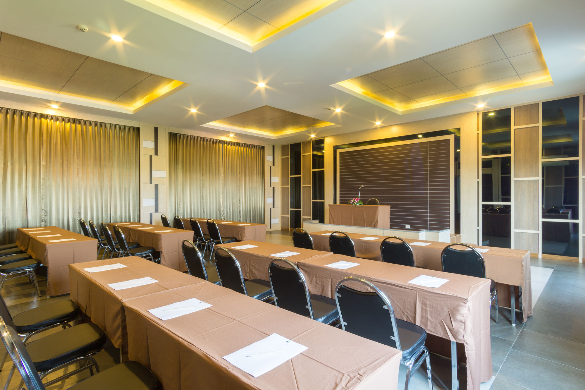 C Cha-Am Hotel Ngoại thất bức ảnh
